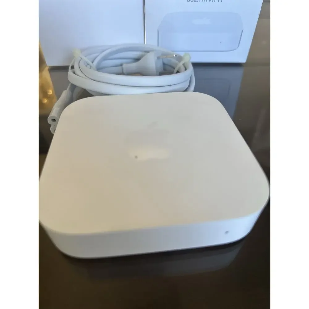 Apple AirPort Express A1392 MC414LL/A 2nd Gen WiFi Router w/ Box Cable Manual